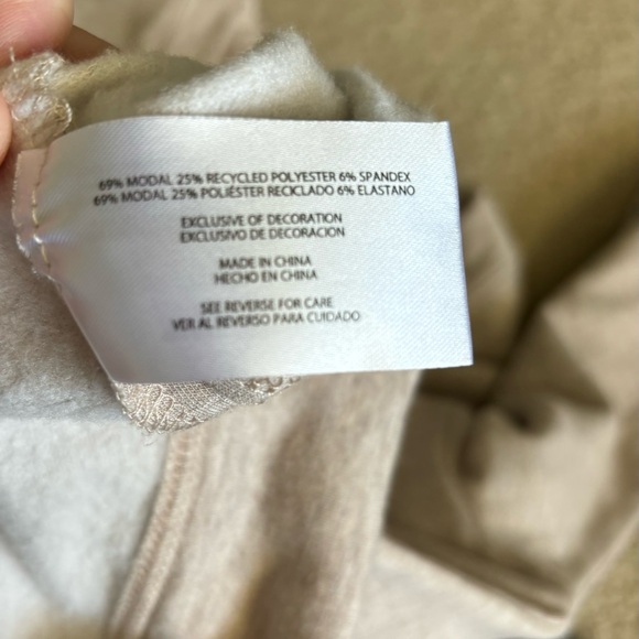 Orvis Sweatshirt Beige Oatmeal Long Sleeve Pullover V-neck Soft Fleece Large - Picture 14 of 15